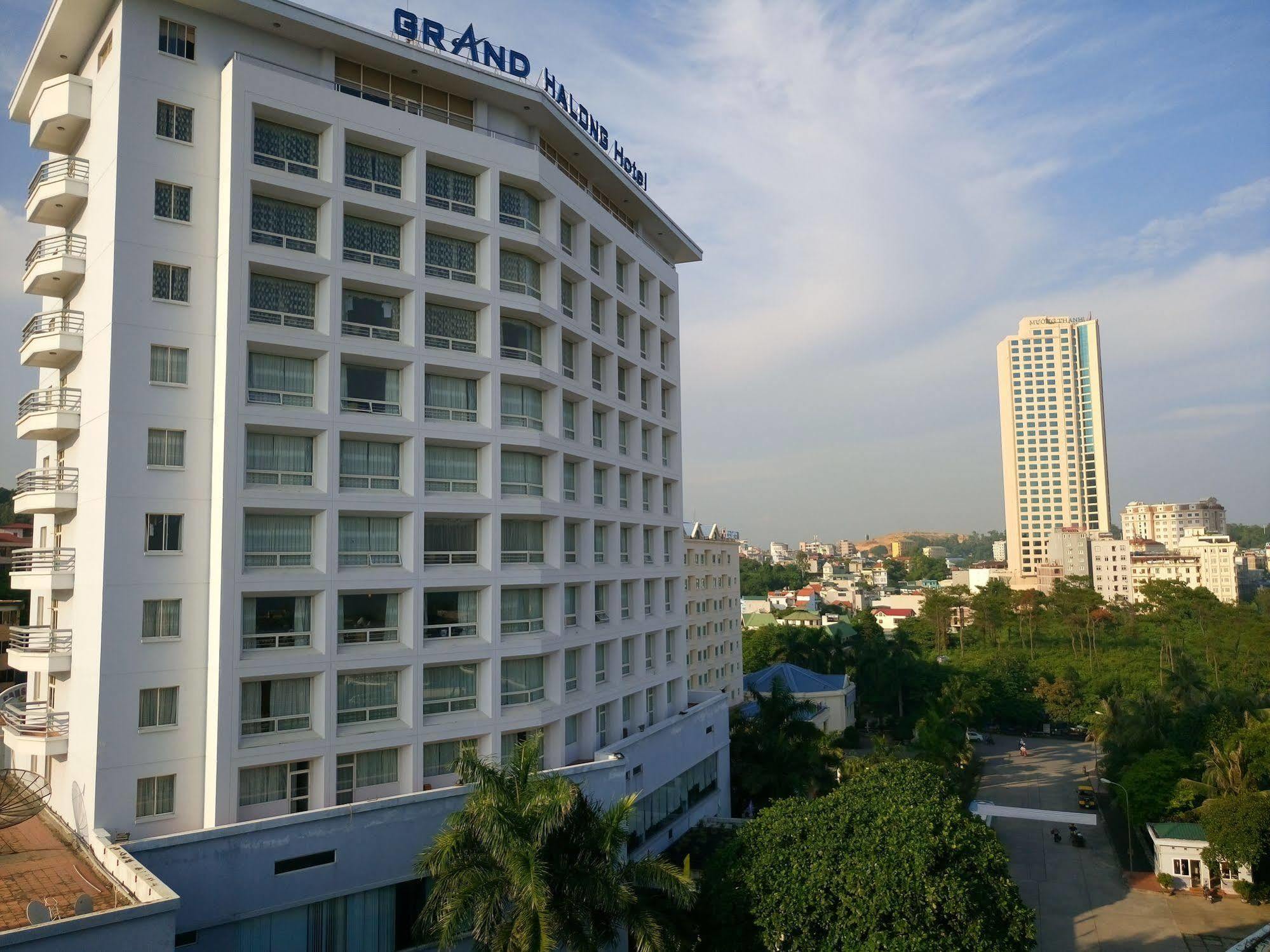 Grand Ha Long Hotel Екстериор снимка